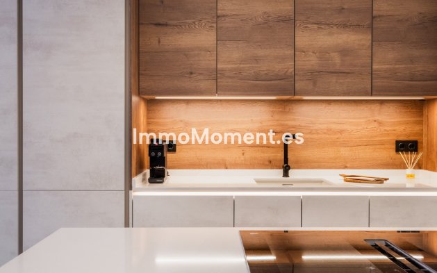 Wiederverkauf - Wohnung - Marbella - Nueva Andalucía