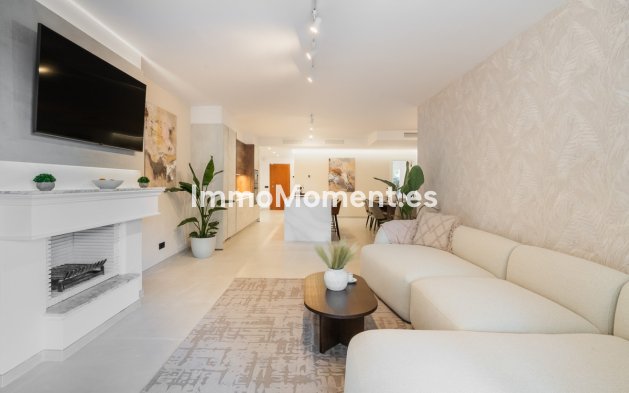 Wiederverkauf - Wohnung - Marbella - Nueva Andalucía