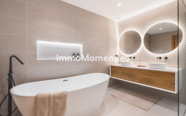 Wiederverkauf - Wohnung - Marbella - Nueva Andalucía