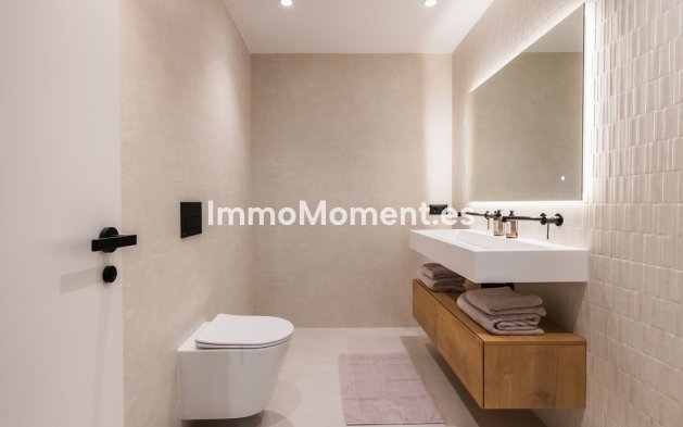 Wiederverkauf - Wohnung - Marbella - Nueva Andalucía