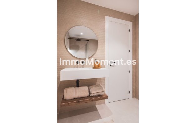 Wiederverkauf - Wohnung - Marbella - Nueva Andalucía