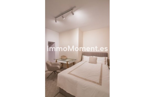 Wiederverkauf - Wohnung - Marbella - Nueva Andalucía