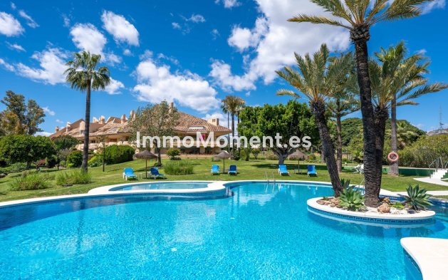 Wiederverkauf - Wohnung - Marbella - Nueva Andalucía