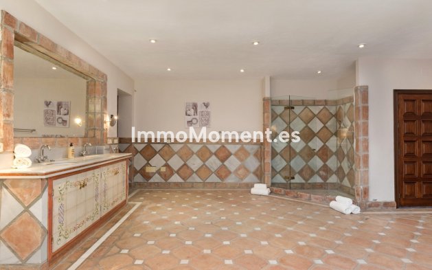 Revente - Villa - Benahavís - Benahavís Centro