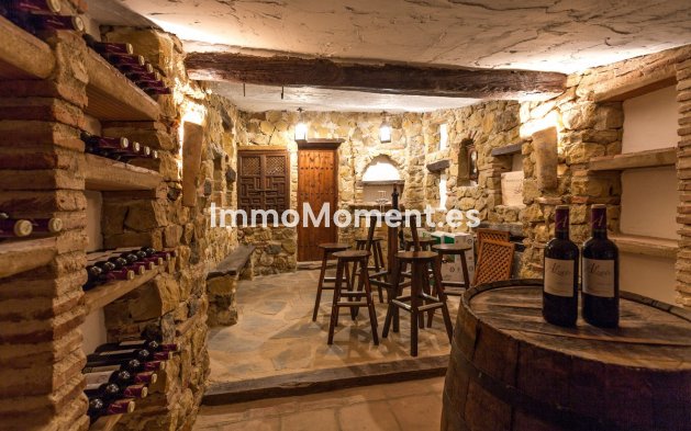 Revente - Villa - Benahavís - Benahavís Centro