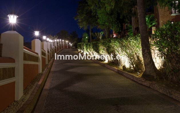 Revente - Villa - Benahavís - Benahavís Centro