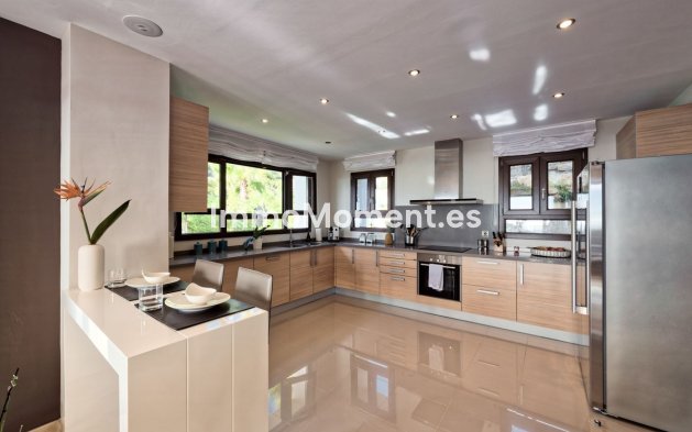 Revente - Villa - Benahavís - Benahavís Centro