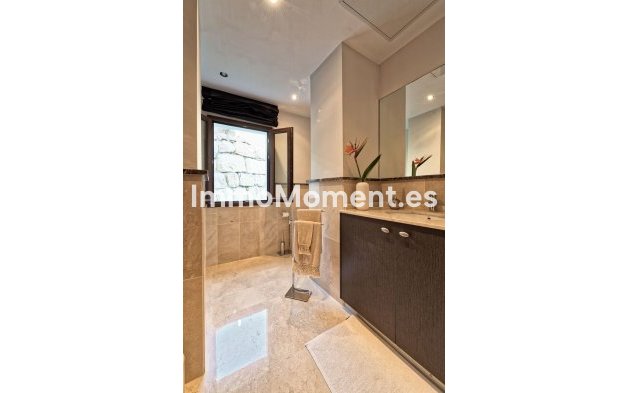 Revente - Villa - Benahavís - Benahavís Centro