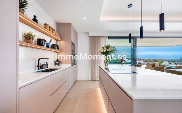 Resale - Villa - Estepona - Estepona Centro