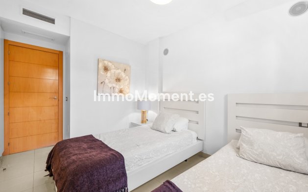 Wiederverkauf - Wohnung - Estepona  - Estepona Centro