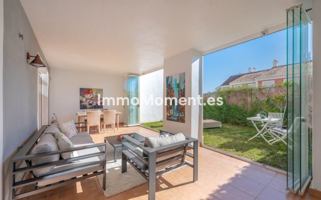 Wiederverkauf - Wohnung - Estepona  - Estepona Centro