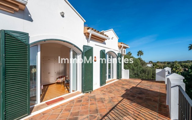 Resale - Villa - Sotogrande