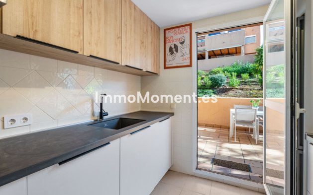 Wiederverkauf - Wohnung - Marbella - Elviria