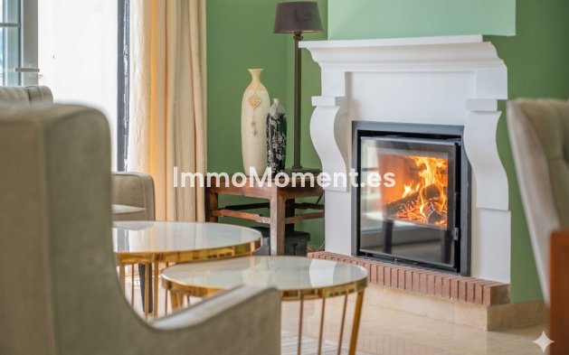 Revente - Maison mitoyenne - Marbella - Nueva Andalucía