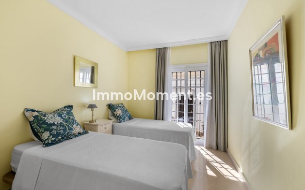 Revente - Maison mitoyenne - Marbella - Nueva Andalucía