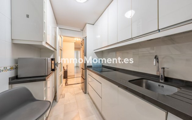 Resale - Apartment - Marbella - Marbella Centro