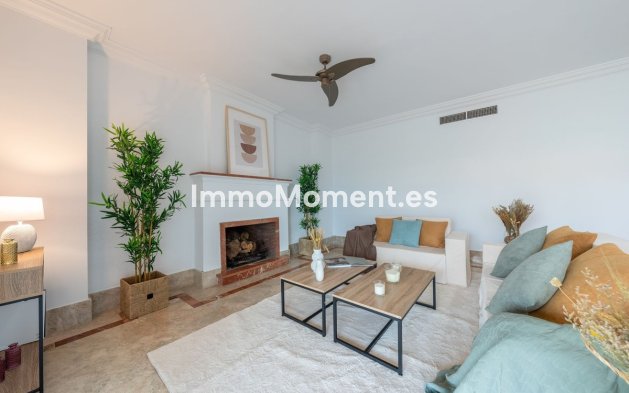 Wiederverkauf - Villa - Marbella - Santa Clara