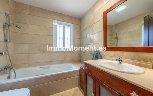 Reventa - Apartamento - Marbella - Aloha