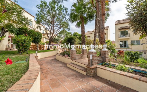 Reventa - Apartamento - Marbella - Aloha