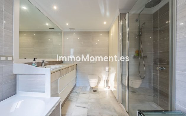 Wiederverkauf - Wohnung - Marbella - Elviria