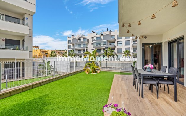 Resale - Apartment - Orihuela - Villamartin
