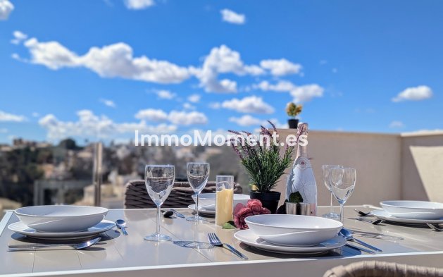 Resale - Apartment - Orihuela - Villamartin