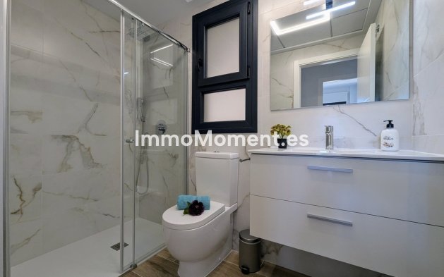 Resale - Apartment - Orihuela - Villamartin