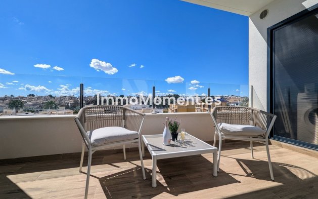 Resale - Apartment - Orihuela - Villamartin