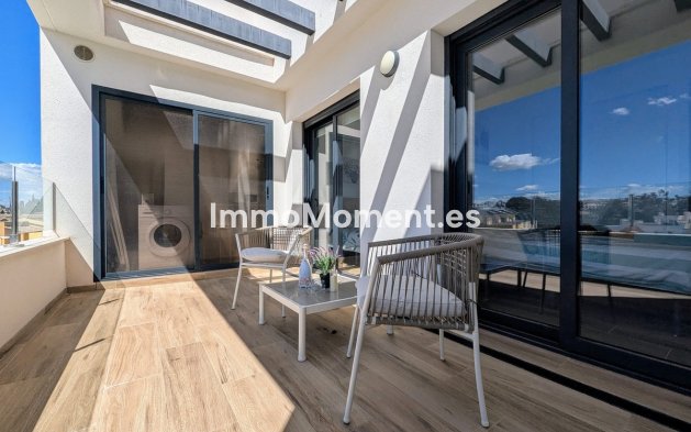 Resale - Apartment - Orihuela - Villamartin