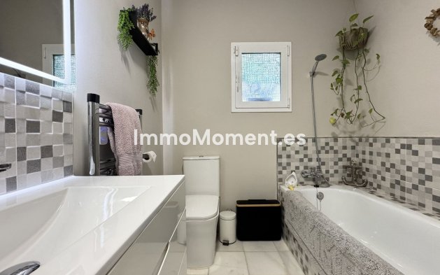 Wiederverkauf - Villa - Manilva - La Duquesa