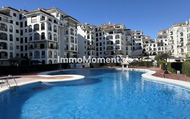 Resale - Apartment - Manilva - La Duquesa