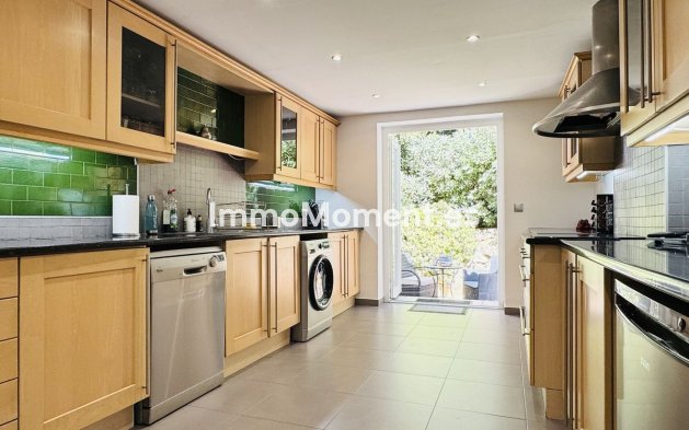 Wiederverkauf - Reihenhaus - Manilva - La Duquesa