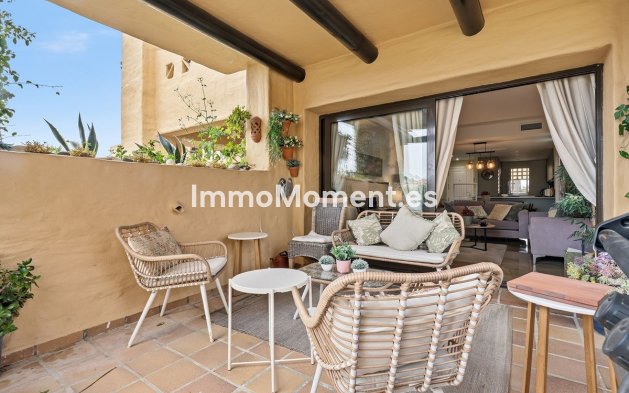 Resale - Apartment - Manilva - La Duquesa
