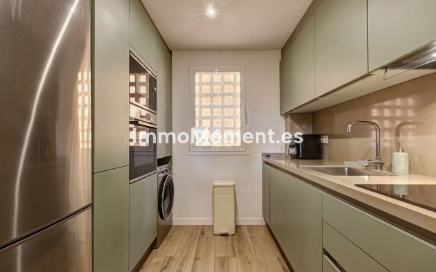 Resale - Apartment - Manilva - La Duquesa