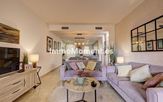 Resale - Apartment - Manilva - La Duquesa