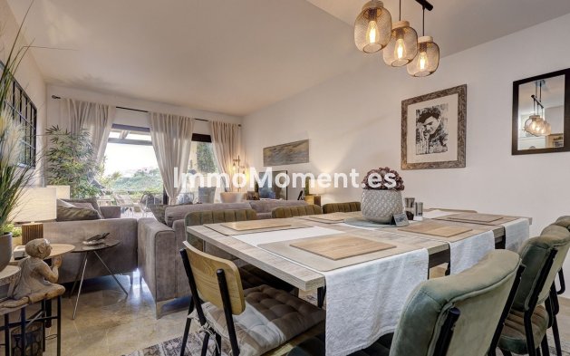 Resale - Apartment - Manilva - La Duquesa