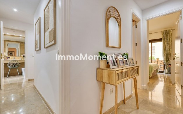 Resale - Apartment - Manilva - La Duquesa