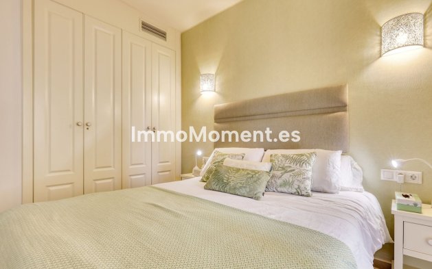 Resale - Apartment - Manilva - La Duquesa