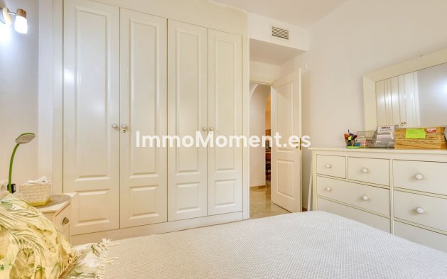 Resale - Apartment - Manilva - La Duquesa