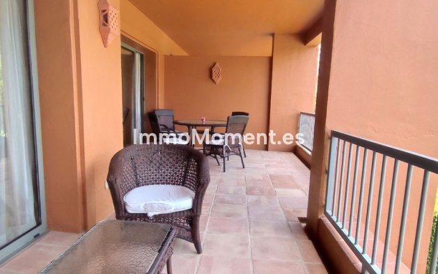 Revente - Appartement - Estepona  - Atalaya