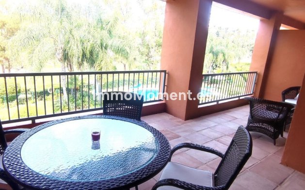 Revente - Appartement - Estepona  - Atalaya