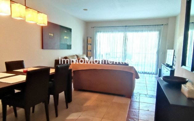 Revente - Appartement - Estepona  - Atalaya
