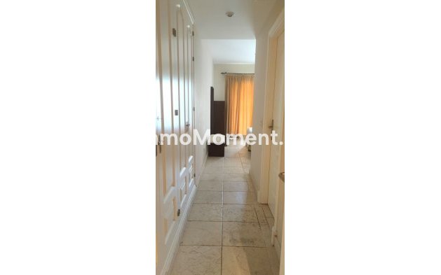 Revente - Appartement - Estepona  - Atalaya