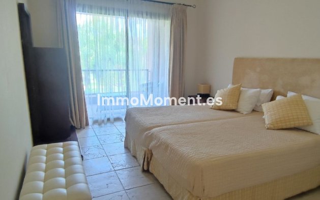 Revente - Appartement - Estepona  - Atalaya