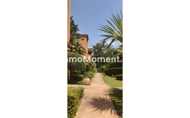 Revente - Appartement - Estepona  - Atalaya