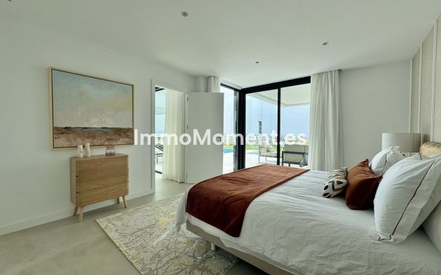 Revente - Villa - Estepona  - New Golden Mile