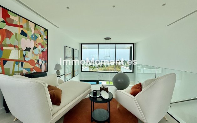 Revente - Villa - Estepona  - New Golden Mile