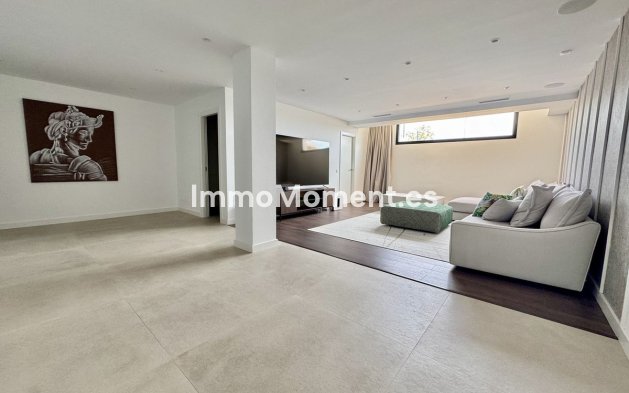 Revente - Villa - Estepona  - New Golden Mile