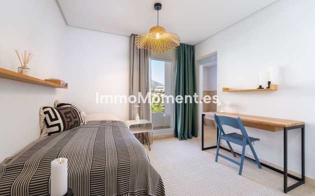 Wiederverkauf - Wohnung - Marbella - Nueva Andalucía