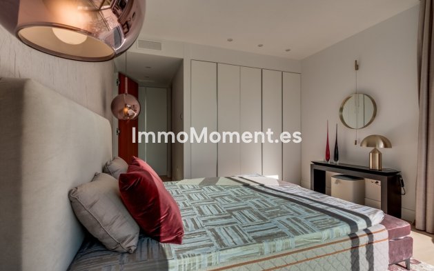 Wiederverkauf - Villa - Marbella - The Golden Mile